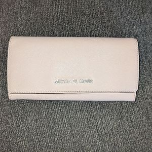 Blush pink Michael Kors wallet